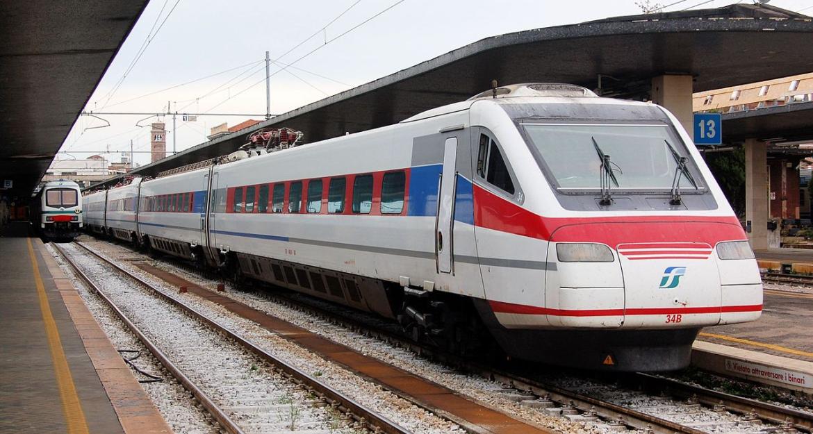 Στα εγκαίνια της ΔΕΘ παρουσιάζεται το «ασημένιο βέλος» (pics)