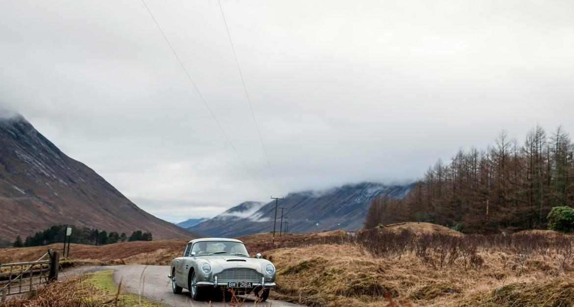 Ξαναμπαίνει σε παραγωγή η κλασική Aston Martin του 007! (pics & vids)