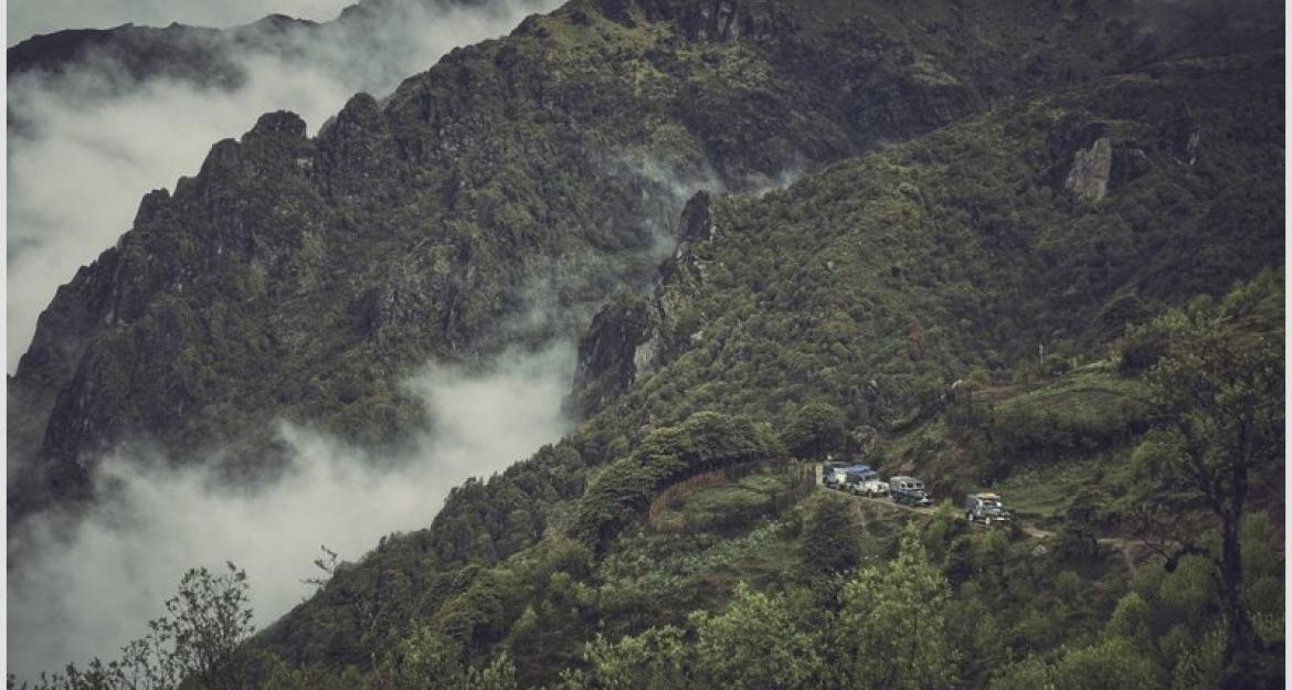 Εκεί που τα άλλα τζιπ σταματούν, τα Land Rover συνεχίζουν 