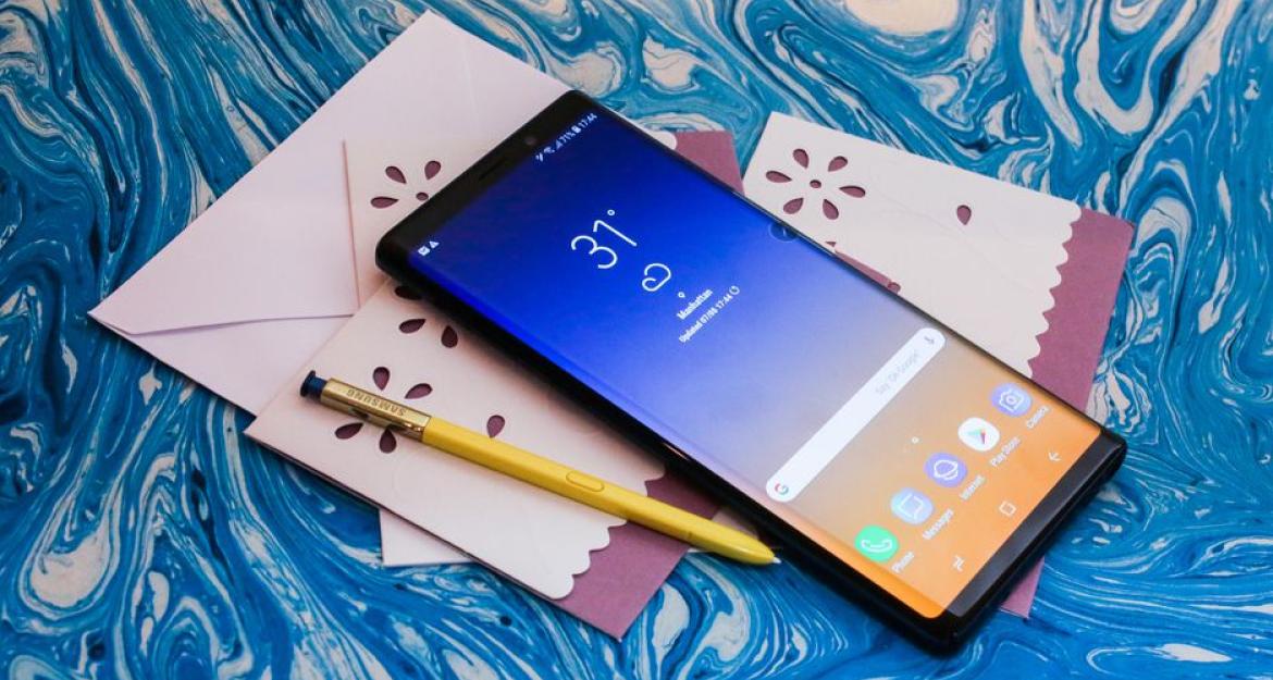 Το νέο Samsung Galaxy Note 9 έφτασε και θέλει να εντυπωσιάσει (pics)