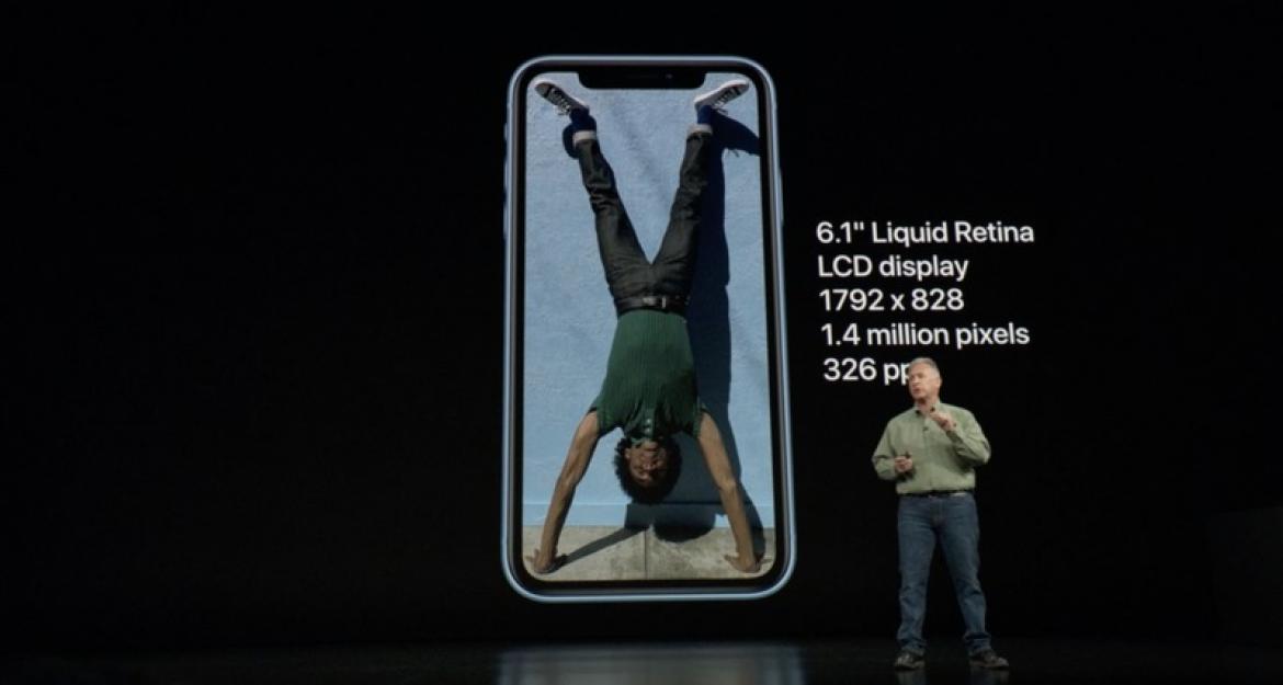 Αυτό είναι το φτηνό νέο κινητό της Apple, iPhone Xr (pics)