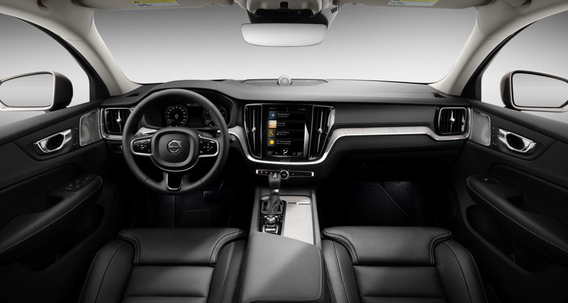 Ακόμη πιο περιπετειώδες το Volvo V60 Cross Country! (pics)