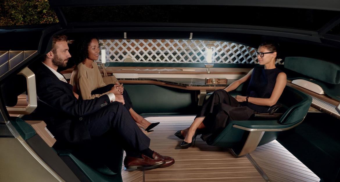 Το Renault EZ-Ultimo δείχνει τις μετακινήσεις του μέλλοντος (pics & vid)