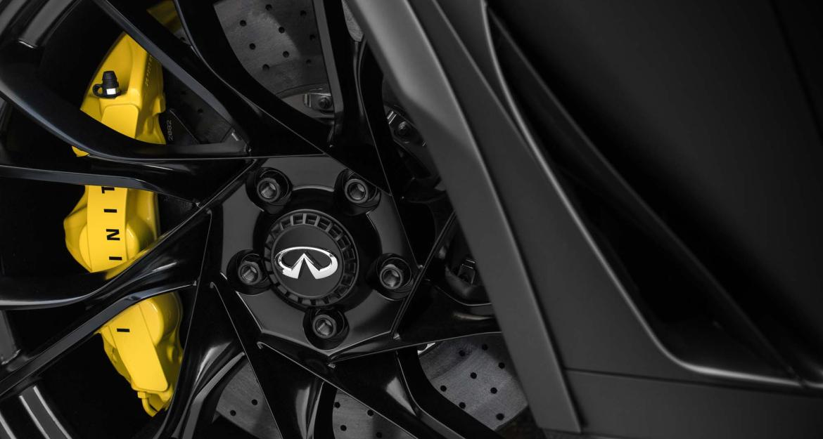 Το Infiniti Project Black S κλέβει τις εντυπώσεις στο Παρίσι!