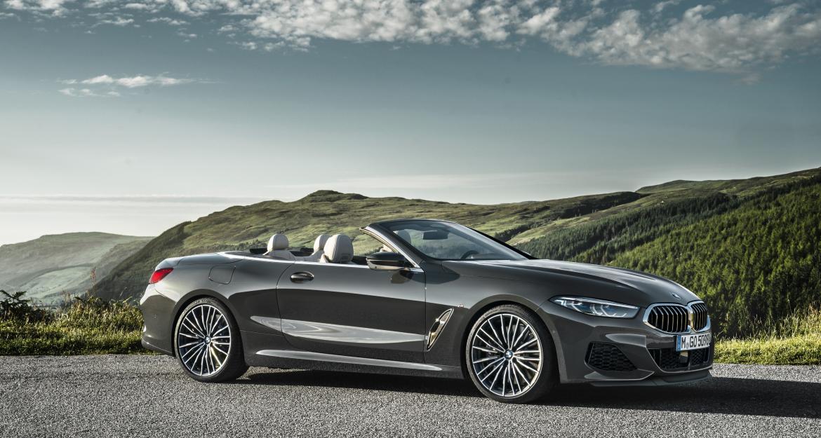 Η ακαταμάχητη γοητεία της νέας BMW Σειράς 8 Convertible! (pics & vid)