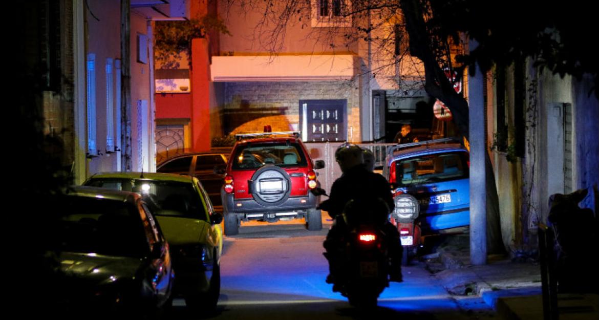Τοποθέτηση βόμβας στην οικία του αντιεισαγγελέα Ντογιάκου (pics)