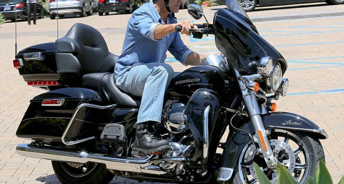 Στο σφυρί η Harley Davidson του Τζορτζ Κλούνεϊ – Στα 26.000 ευρώ η τιμή εκκίνησης
