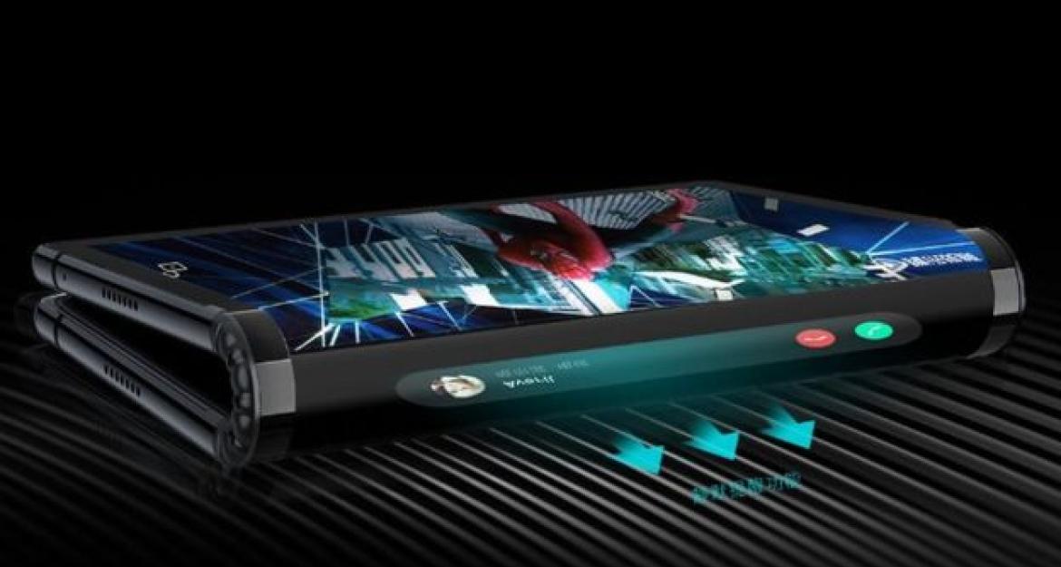 Tο πρώτο foldable phone κυκλοφόρησε (pics & vid)