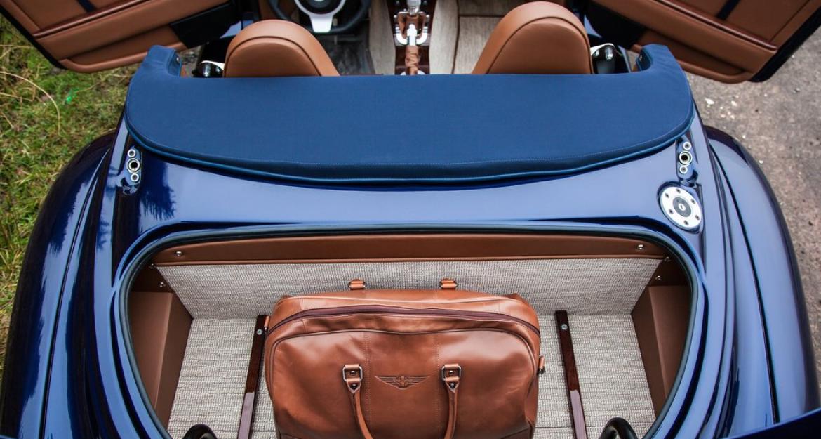 Τέλος το retro design για τα μοντέλα της Morgan; (pics)