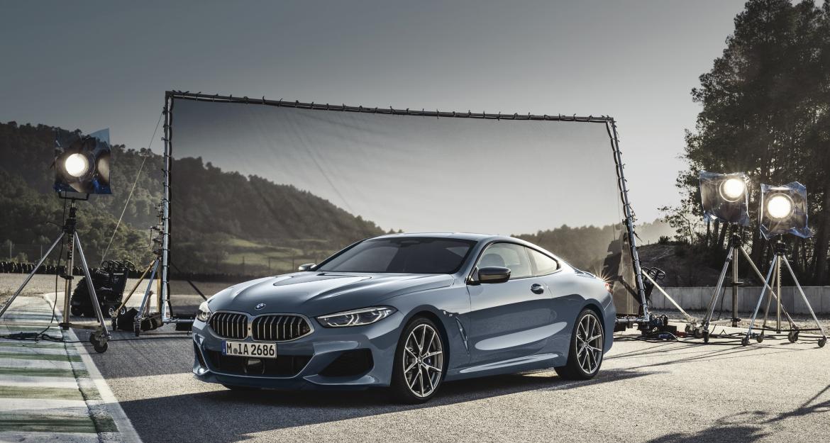 Γνωρίζοντας από κοντά τη νέα BMW Σειρά 8 Coupe! (pics)