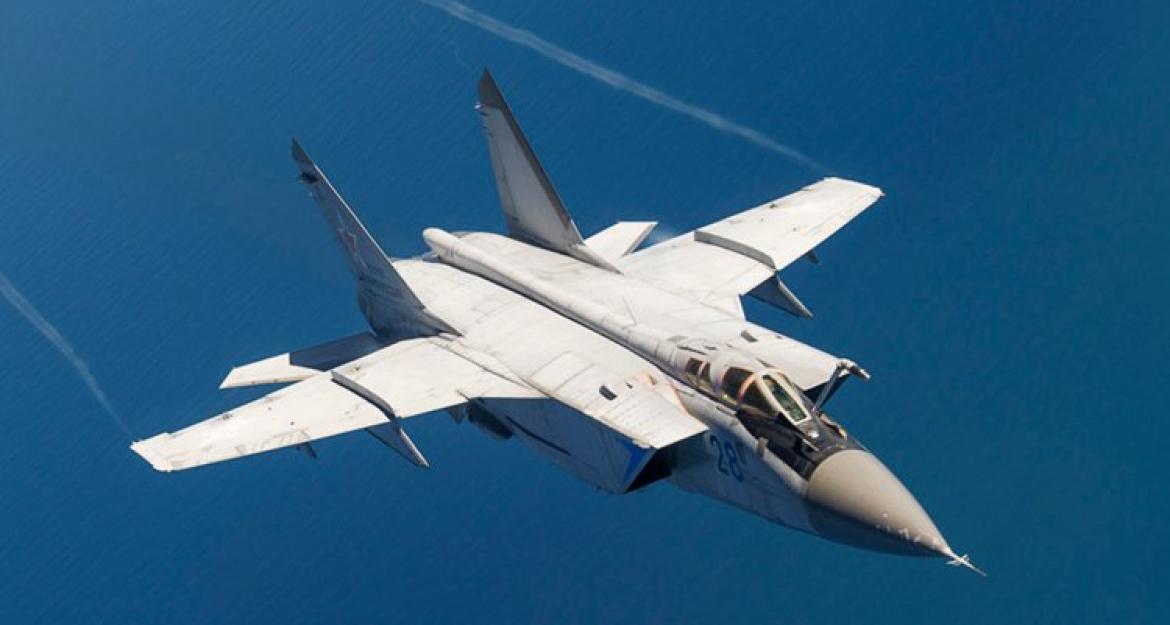 MiG-31: Το «γέρικο» ρωσικό υπερόπλο που ακόμη κυριαρχεί στους αιθέρες (pics & vid)