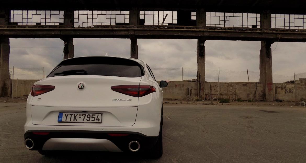 Alfa Romeo Stelvio 2.2 Diesel AT Q4: Τόλμη και γοητεία! 