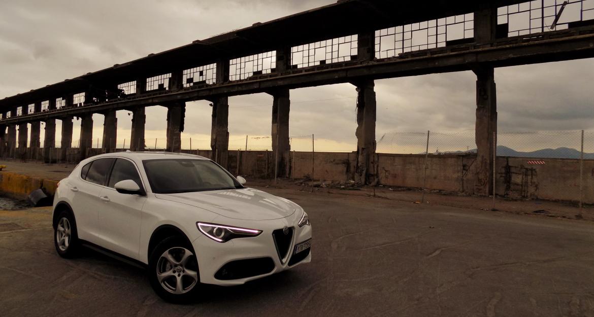 Alfa Romeo Stelvio 2.2 Diesel AT Q4: Τόλμη και γοητεία! 