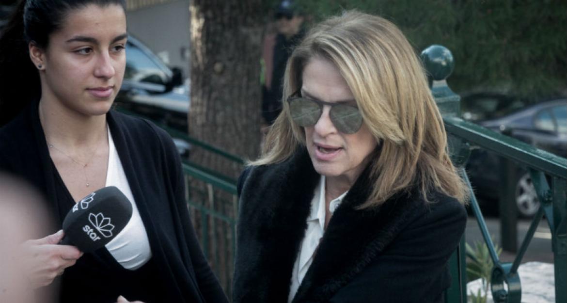 Πλήθος κόσμου στην κηδεία του Θέμου Ανασταδιάδη