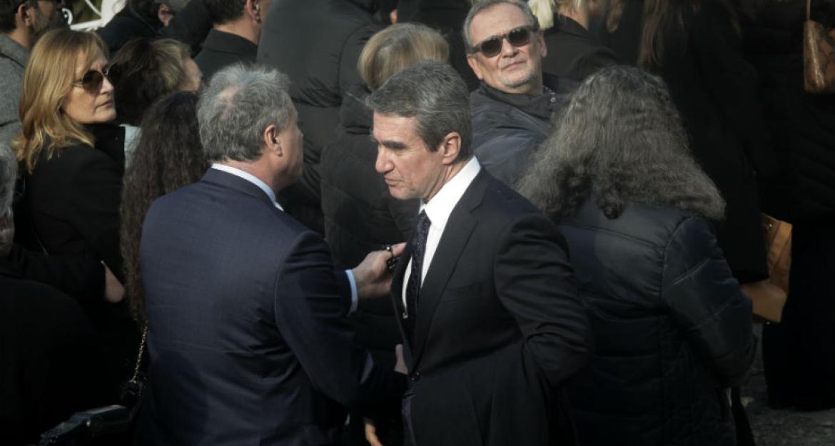 Πλήθος κόσμου στην κηδεία του Θέμου Ανασταδιάδη