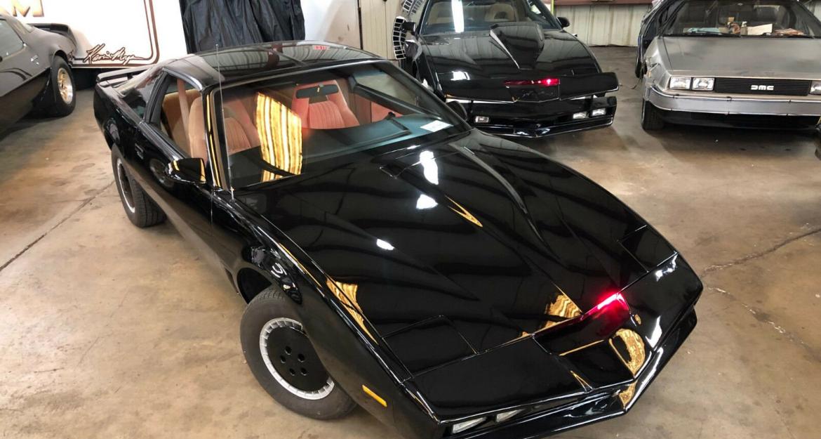 Προς πώληση μία εξαιρετική ρέπλικα του θρυλικού KITT 