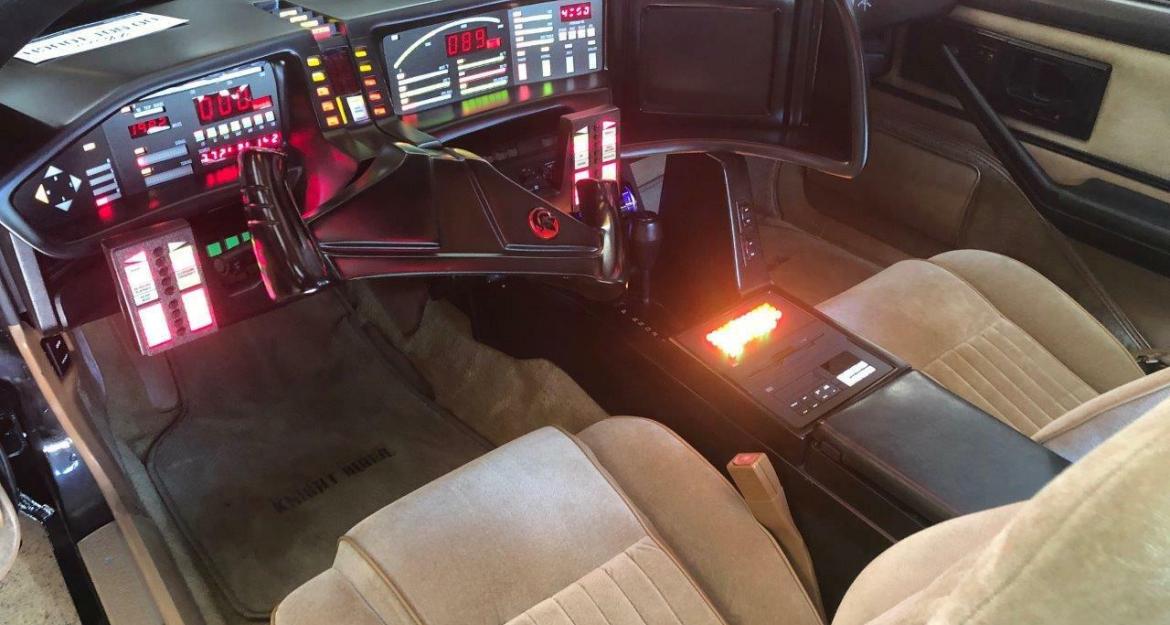 Προς πώληση μία εξαιρετική ρέπλικα του θρυλικού KITT 