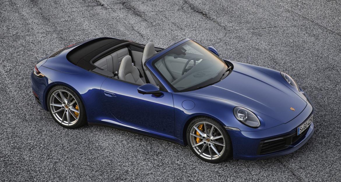 Porsche 911 Cabriolet: Γοητεύοντας τα πλήθη!