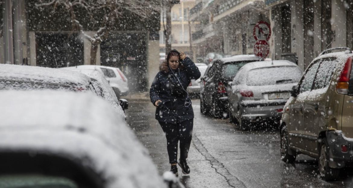 «Στα λευκά» όλη η χώρα - Μέχρι τις 10 Ιανουαρίου η κακοκαιρία