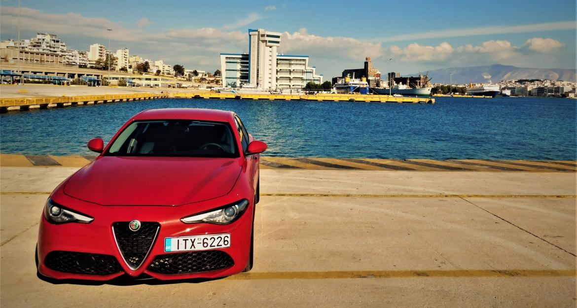 Test Drive: Η ακαταμάχητη γοητεία της Alfa Romeo Giulia Veloce