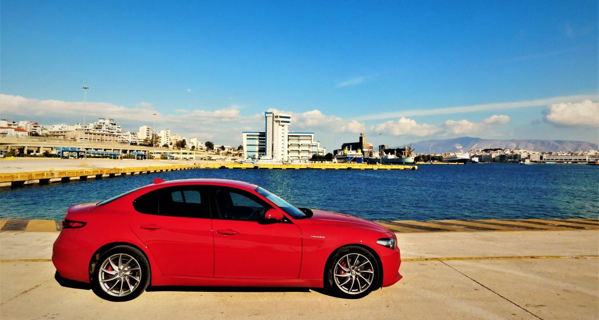 Test Drive: Η ακαταμάχητη γοητεία της Alfa Romeo Giulia Veloce