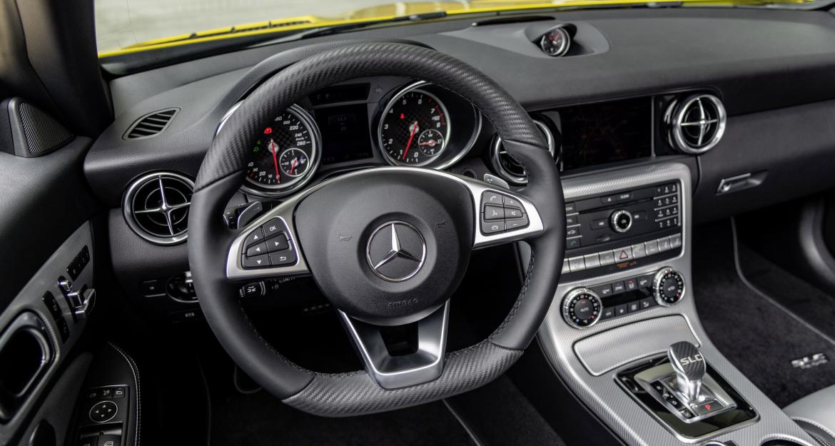 Τέλος εποχής για την διαχρονική Mercedes-Benz SLC!