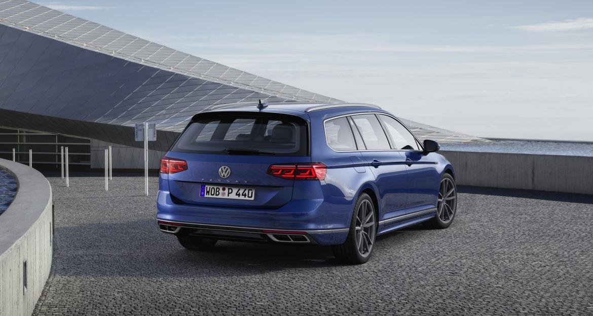Volkswagen Passat: Ανανέωση στα σημεία! 