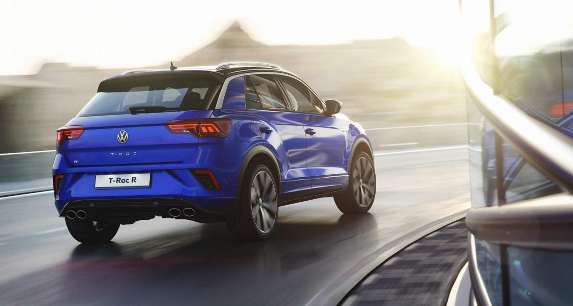 Το εκρηκτικό VW T-Roc R αποκαλύπτεται! (vid)