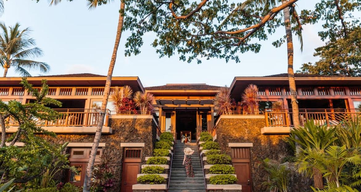 Το καλύτερο ξενοδοχείο βρίσκεται στη Χαβάη και περιμένει να σας μαγέψει (pics & vid)