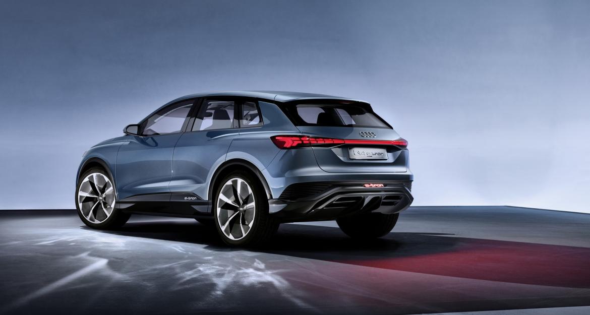 Το ηλεκτρικό Audi Q4 e-tron concept αποκαλύπτεται!