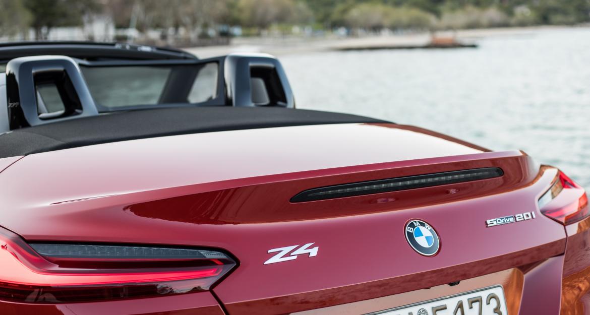 Πρώτη γνωριμία με τις νέες BMW Z4 Roadster και BMW Σειρά 3!