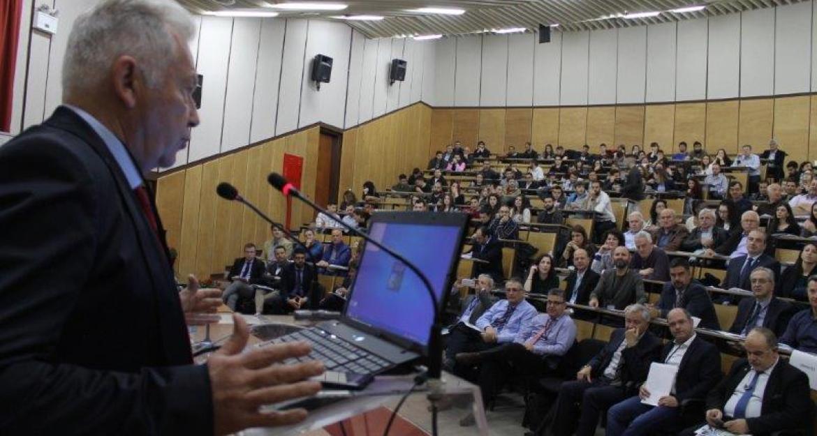 Κοζάνη: Η ακαδημαϊκή κοινότητα και οι φορείς της αγοράς κάνουν διάλογο για τους υδρογονάνθρακες