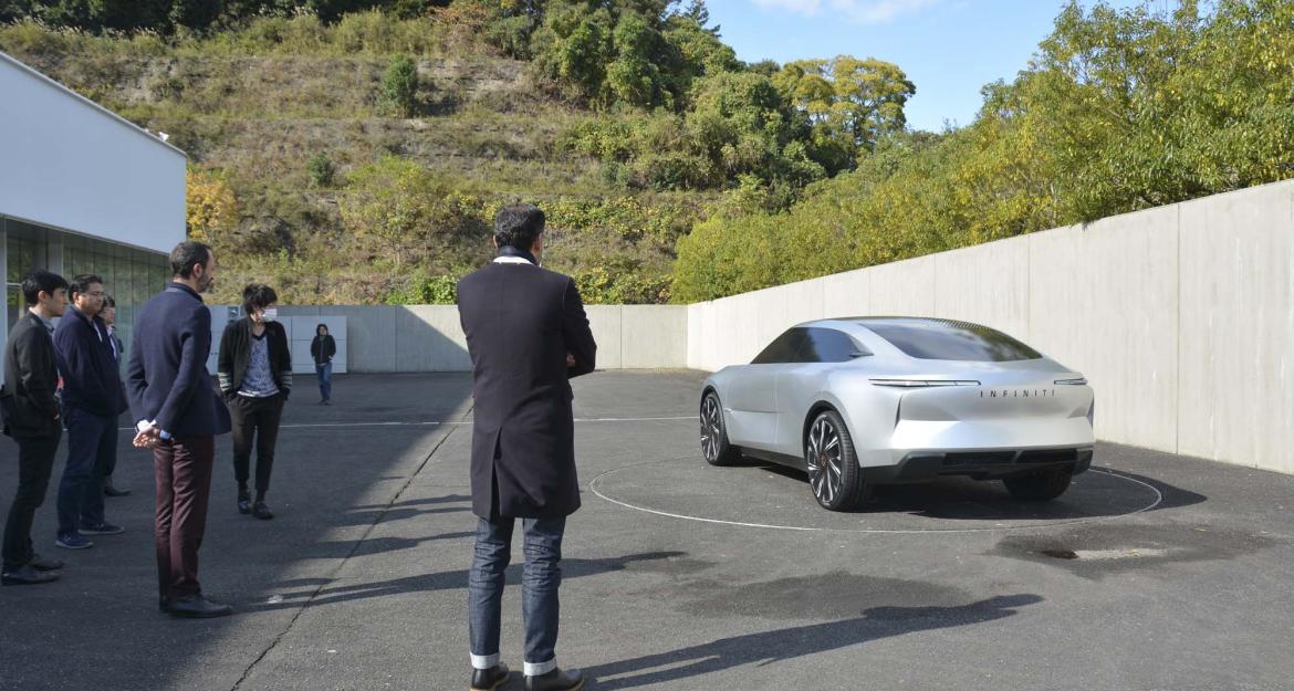 Infiniti Qs Inspiration: Επιστροφή στο μέλλον!