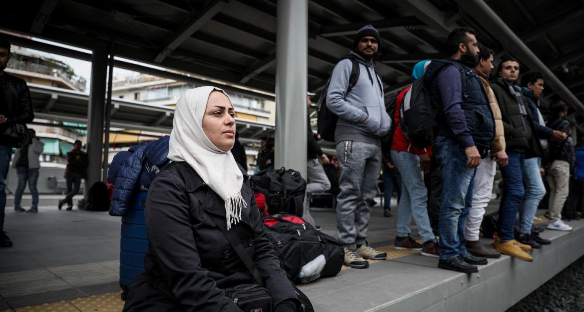 Κατάληψη στον Σταθμό Λαρίσης απο πρόσφυγες και μετανάστες (pics)