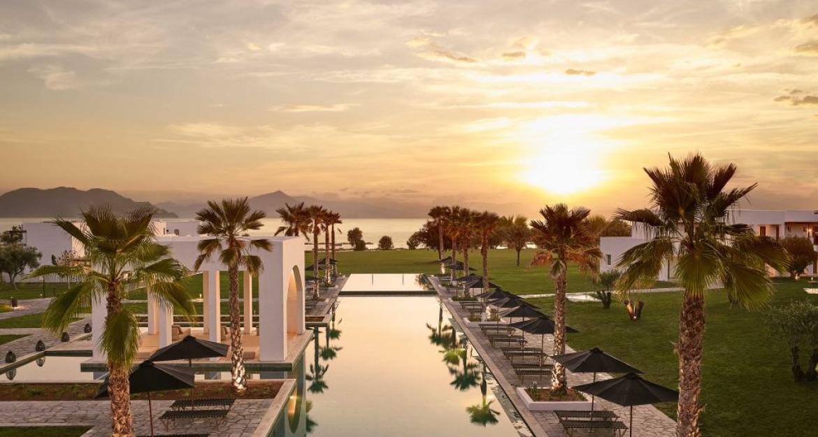 Το νέο Grecotel Casa Marron ανοίγει τις πύλες του για boho διακοπές (pics)