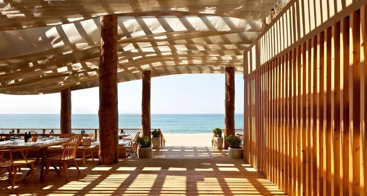 Η πρώτη καλοκαιρινή απόδραση στην Costa Navarino (pics)