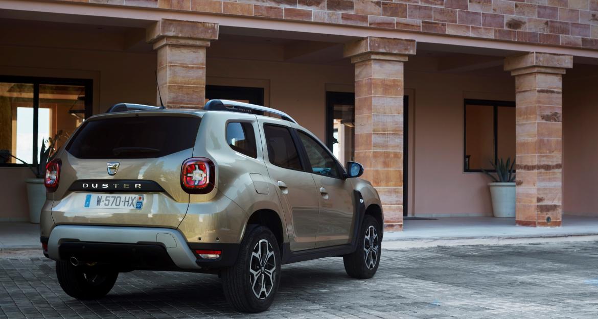 Dacia Duster: Η κορυφαία επιλογή στα SUV, τώρα με ακόμα περισσότερη δύναμη!