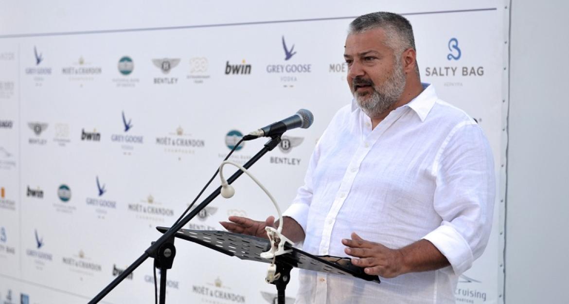 To Spetses Classic Yacht Regatta στην 9η του χρονιά πήρε το… Gold! (pics)