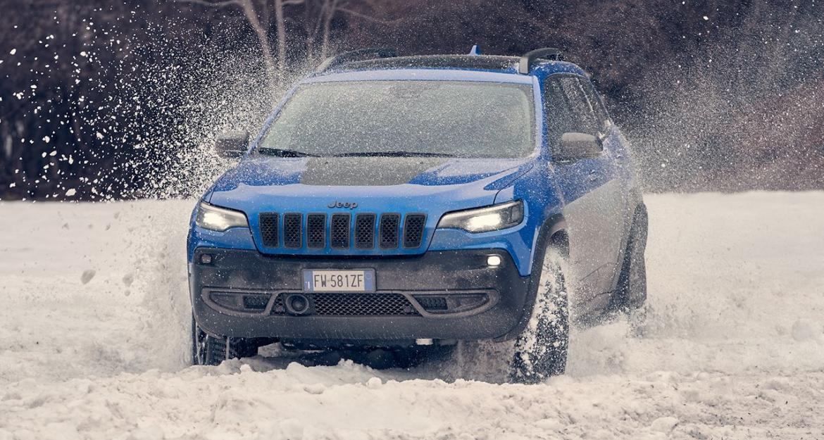 Εκεί που μόνο τα Jeep μπορούν (pics & vid)