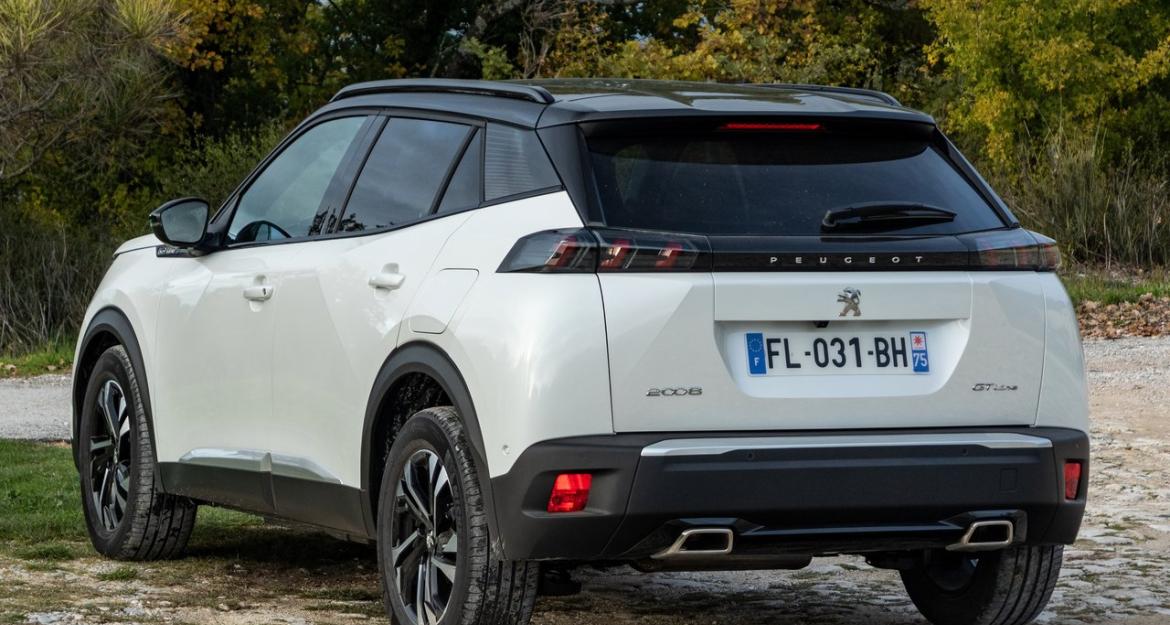 Aπό 19.900 ευρώ θα κοστίζει στην Ελλάδα το νέο Peugeot SUV 2008 (pics)