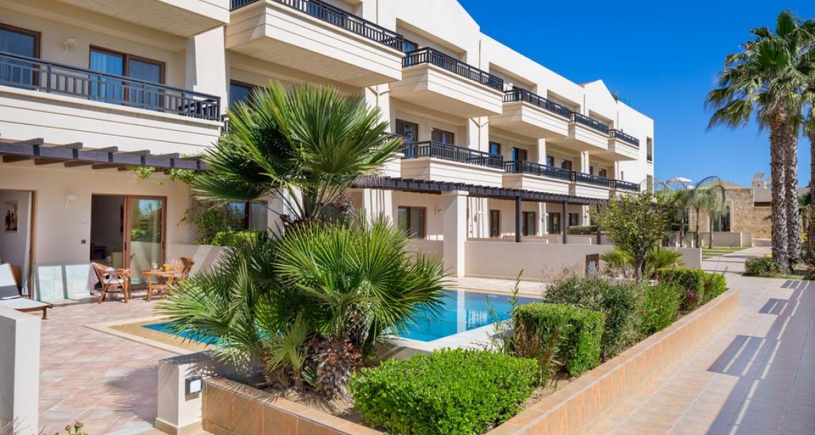 Στη Louis Hotels το πεντάστερο ξενοδοχείο Asterion στην Κρήτη