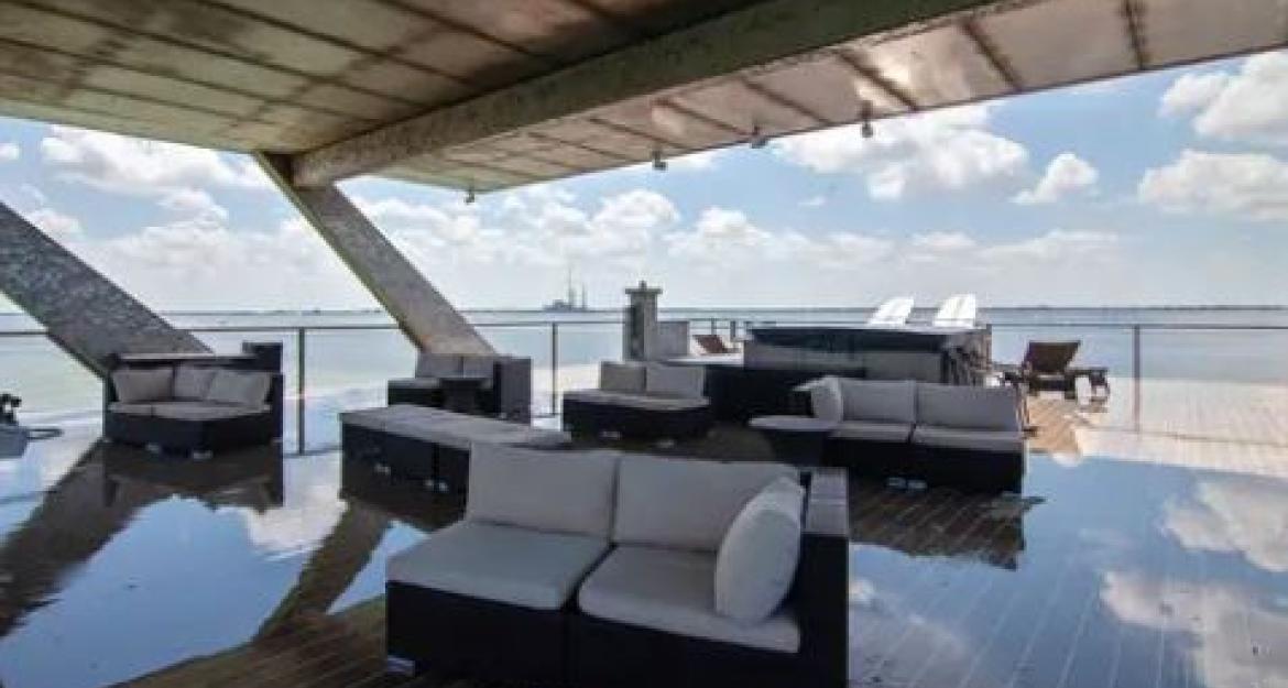 Το γιοτ των 12 εκατ. δολαρίων που είναι φτιαγμένο από ατσάλι (pics)