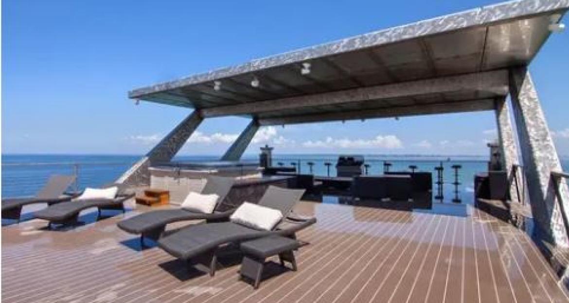 Το γιοτ των 12 εκατ. δολαρίων που είναι φτιαγμένο από ατσάλι (pics)