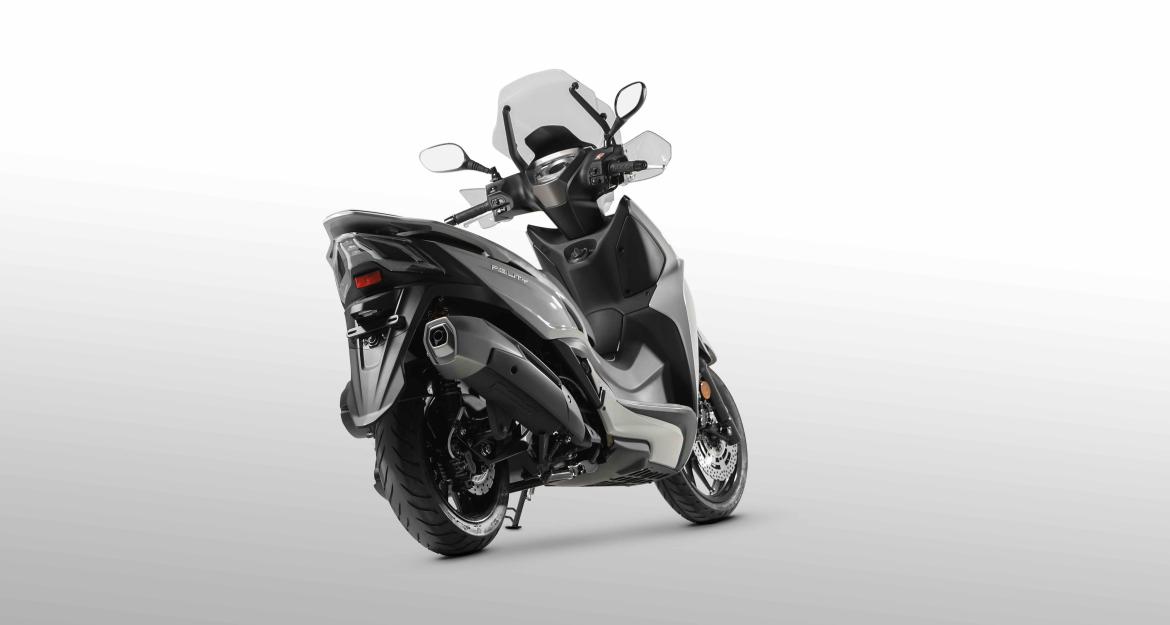 Νέο Kymco Agility 300 κ.εκ. με 3.995 ευρώ (pics & vid)