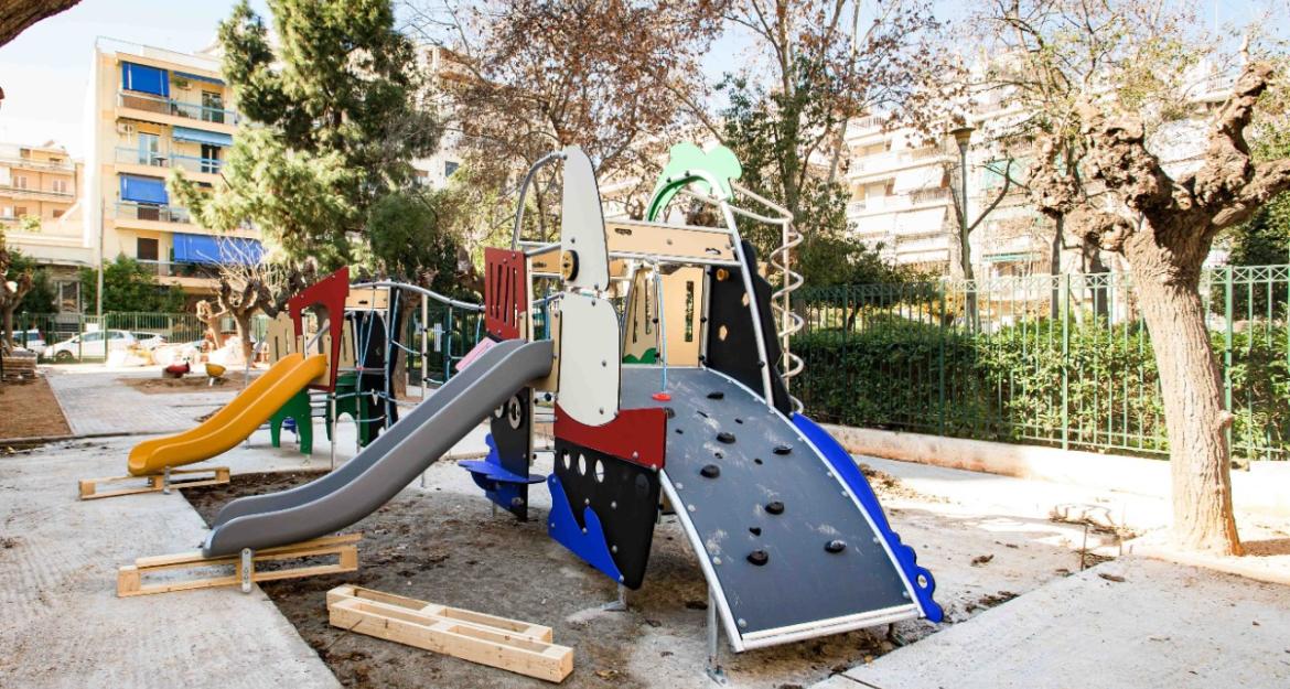 Ανακαινίζονται πλήρως 19 παιδικές χαρές από τον Δήμο Αθηναίων (pics)