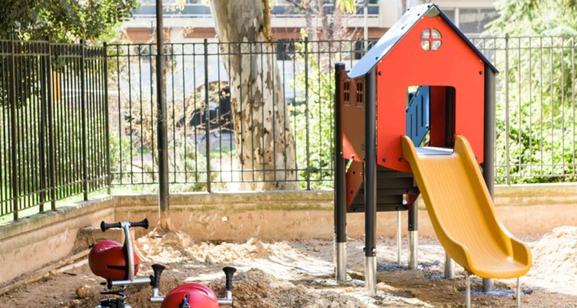 Ανακαινίζονται πλήρως 19 παιδικές χαρές από τον Δήμο Αθηναίων (pics)