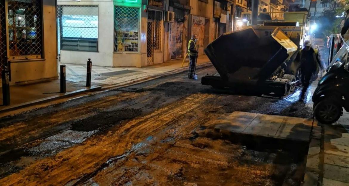 Ασφαλτοστρώσεις σε πάνω από 80 δρόμους από τον Δήμο Αθηναίων (pics + vid)