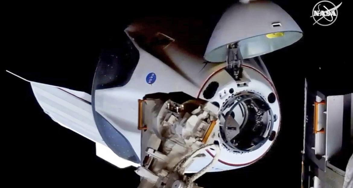 Αποστολή Nasa και Space X: Έφτασαν στον Διεθνή Διαστημικό Σταθμό οι αστροναύτες