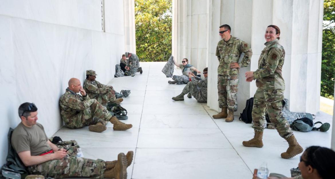 Πόσο κοστίζει η εθνοφρουρά του Τραμπ στους δρόμους των ΗΠΑ (pics)