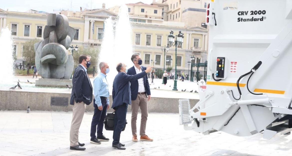 Δήμος Αθηναίων: Ενισχύεται με 27 νέα απορριμματοφόρα ο στόλος των οχημάτων ανακύκλωσης (pics)